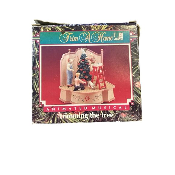 Trim A Home Trimming the Tree Animated Musical Christmas Decoration with box - Picture 3 of 4